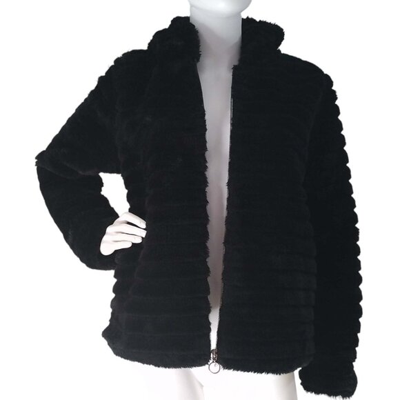 Women's Hooded Ribbed Faux Fur Jacket. Size is Large - Picture 1 of 14